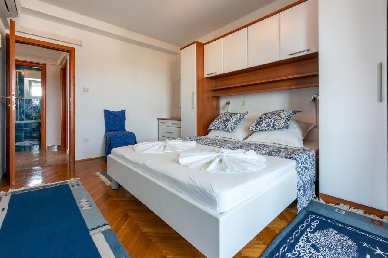 Apartments Vila Antula Banjol Екстериор снимка