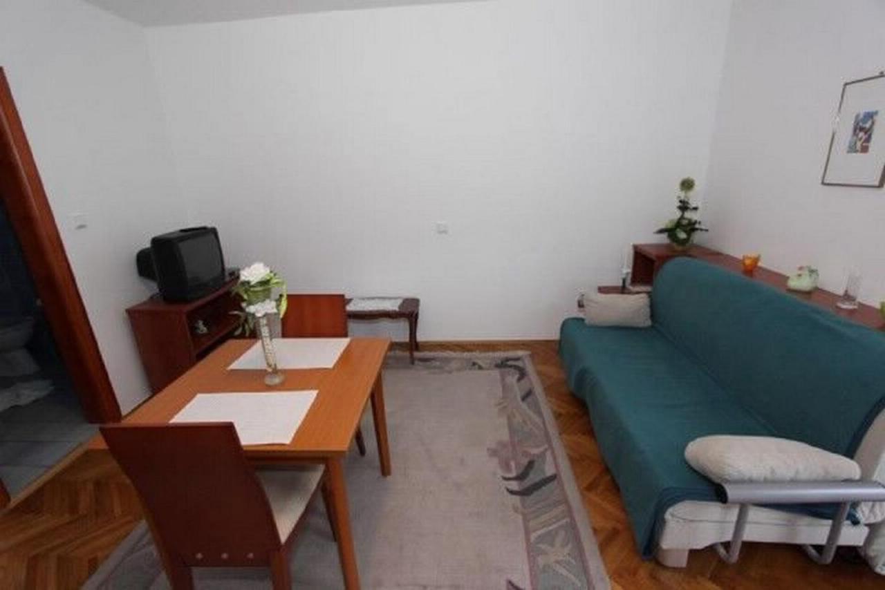 Apartments Vila Antula Banjol Екстериор снимка